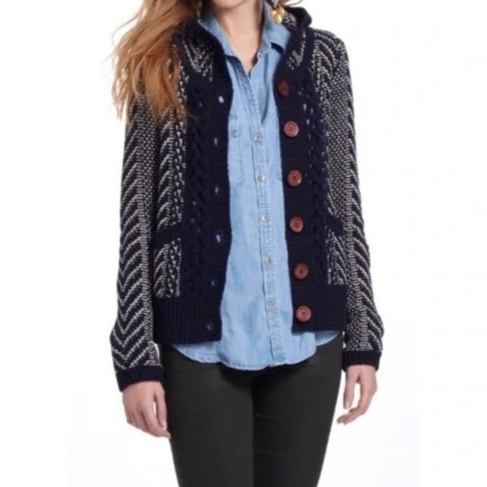 Anthropologie Navy and Cream Knit Cardigan